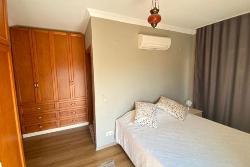 ocean wide 7 bed.jpg27