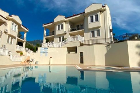 ocean wide apartment 1.jpg19