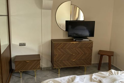 liam lycian apartment.jpg12