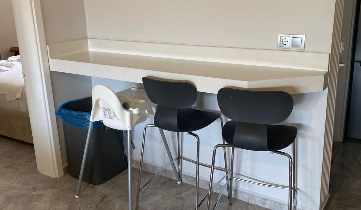 liam lycian apartment.jpg7