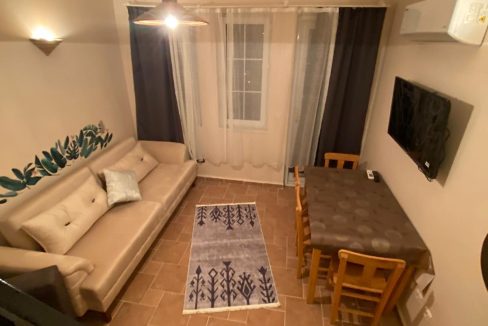palm grove apartment.jpg16