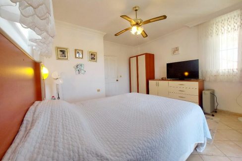 lesley villa new photos.jpeg34