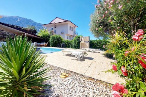 lesley villa new photos.jpeg39