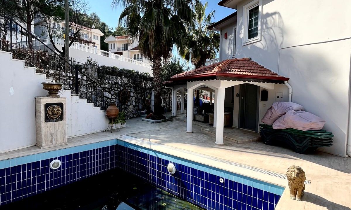 ondine villa 69