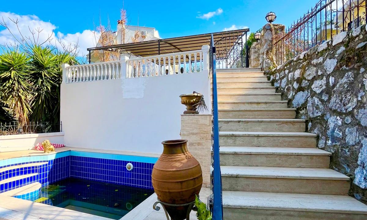 ondine villa 93