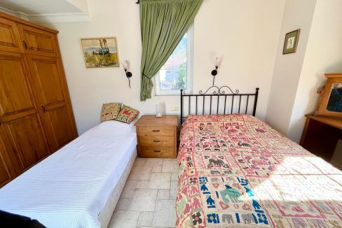 sue cats villa.html18
