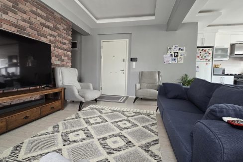 avm apt 1