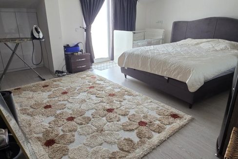 avm apt 24
