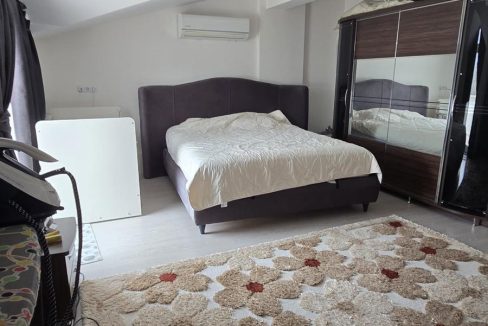 avm apt 25