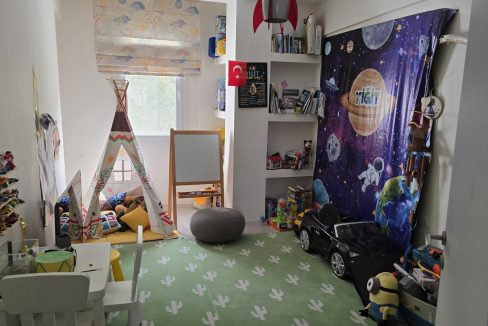 avm apt 36