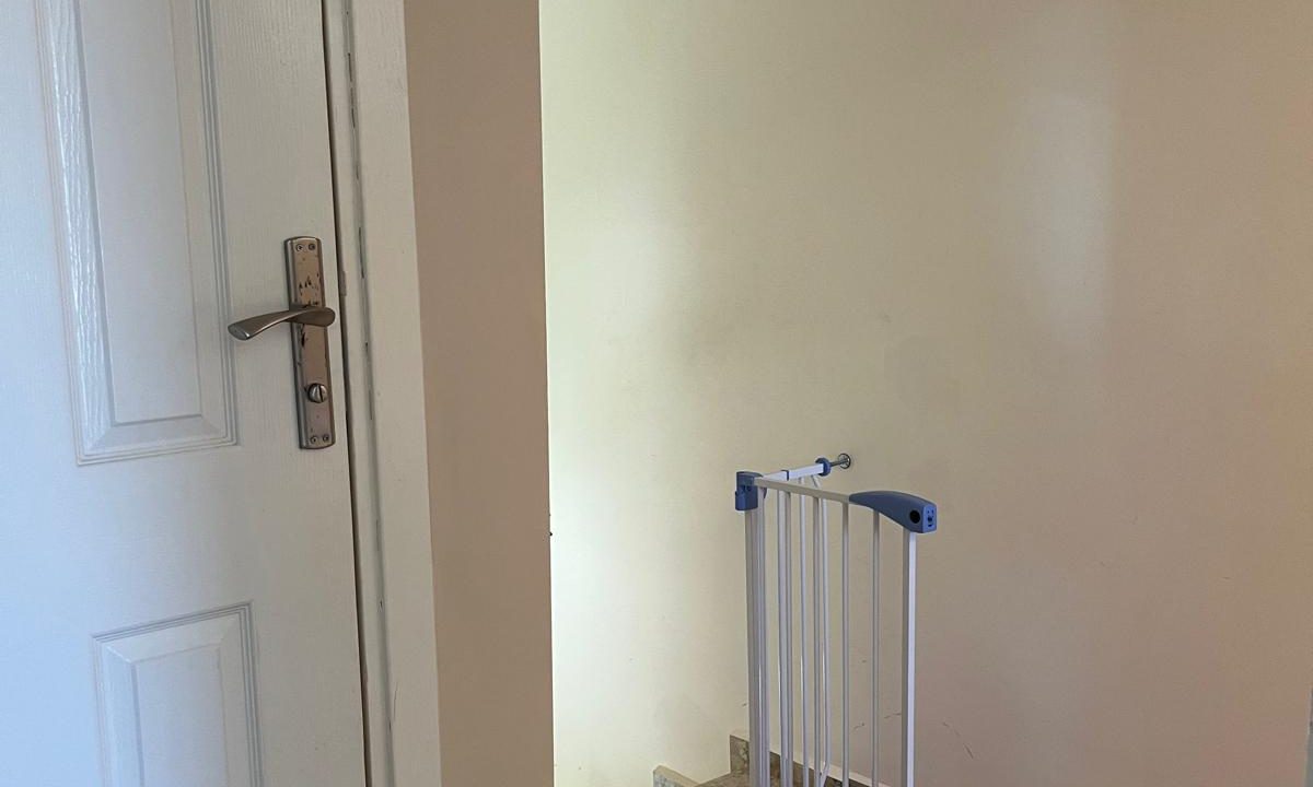 james sevan 2 bed apart