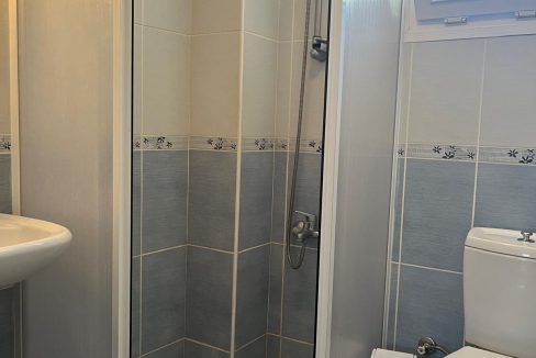 james sevan 2 bed apart.jpg31