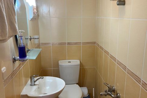 james sevan 2 bed apart.jpg56