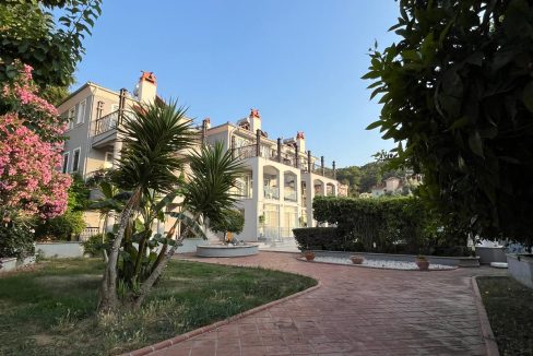 1 bedroom hisaronu 33