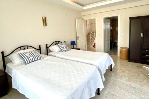 foça villa 9