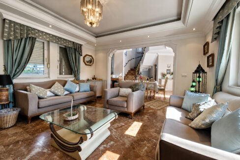 6 bedroom villa 13