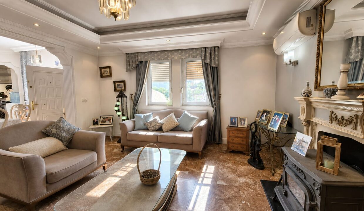 6 bedroom villa 14