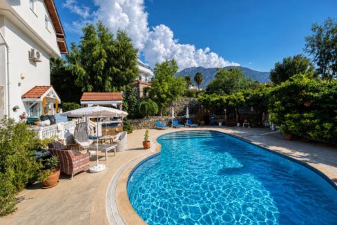 6 bedroom villa 2