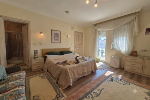 6 bedroom villa 20