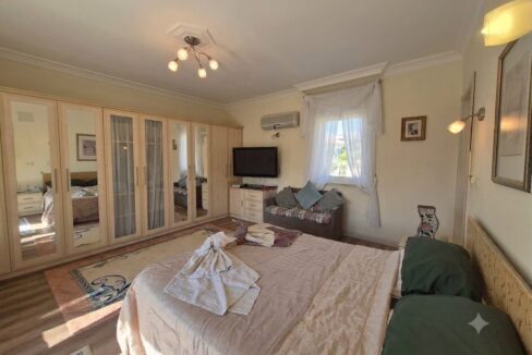 6 bedroom villa 21