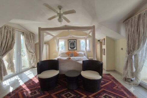 6 bedroom villa 27
