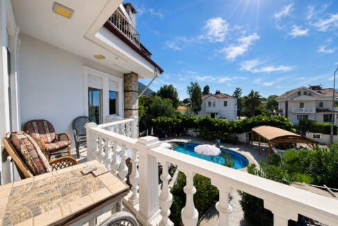 6 bedroom villa 38