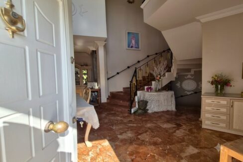 6 bedroom villa 4