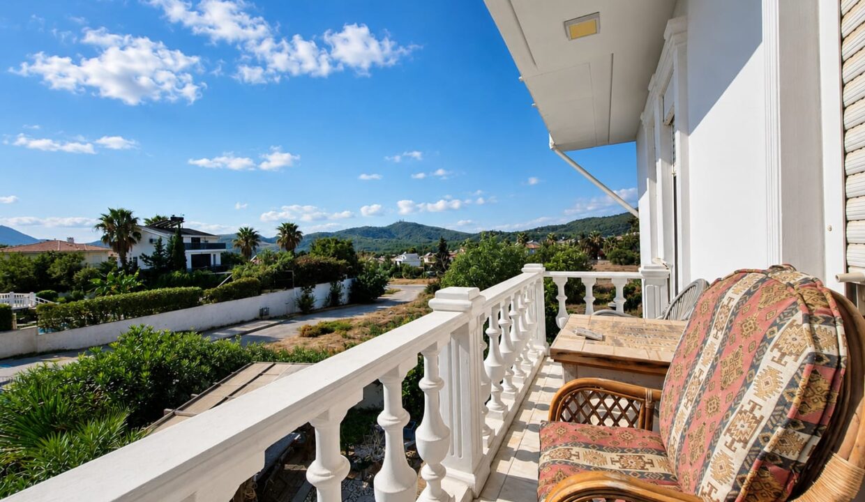 6 bedroom villa 40