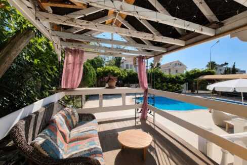 6 bedroom villa 45