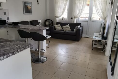 grena apart 12