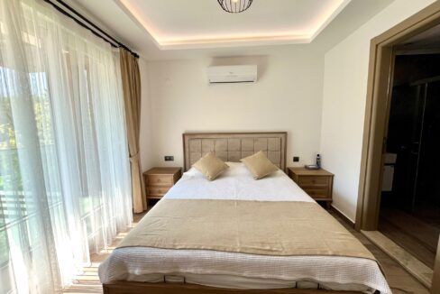 lez villa 21