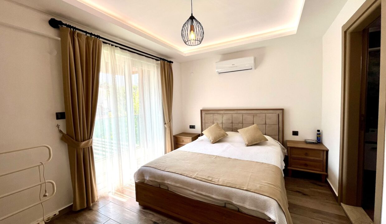 lez villa 22