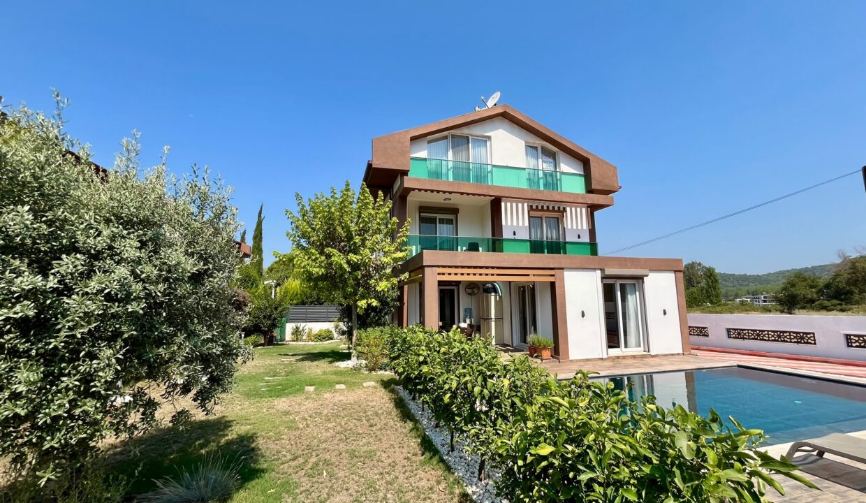 lez villa 7