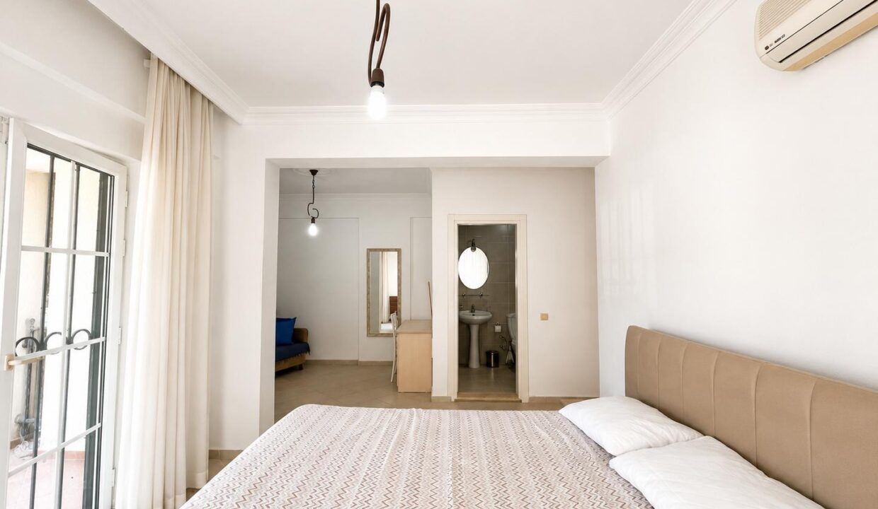 smudge apt 11