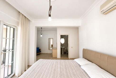 smudge apt 11