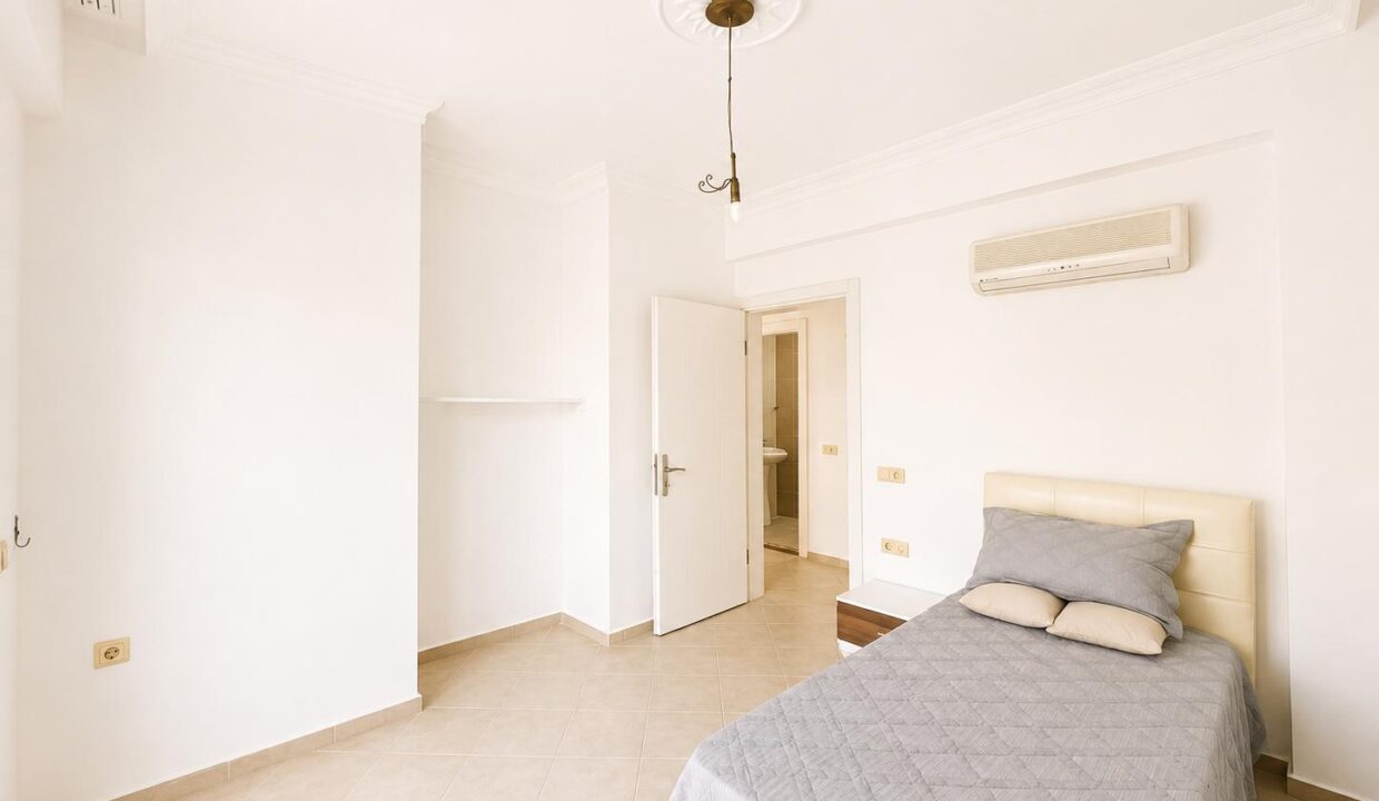 smudge apt 18