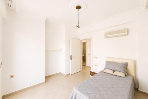 smudge apt 18