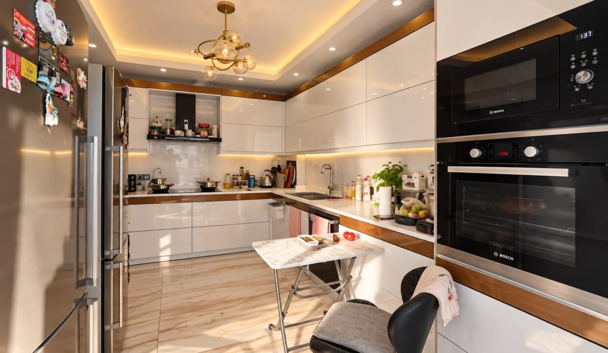 5 bed villa 11