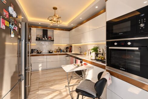 5 bed villa 11