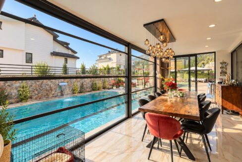 5 bed villa 13