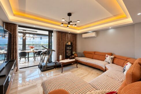 5 bed villa 14