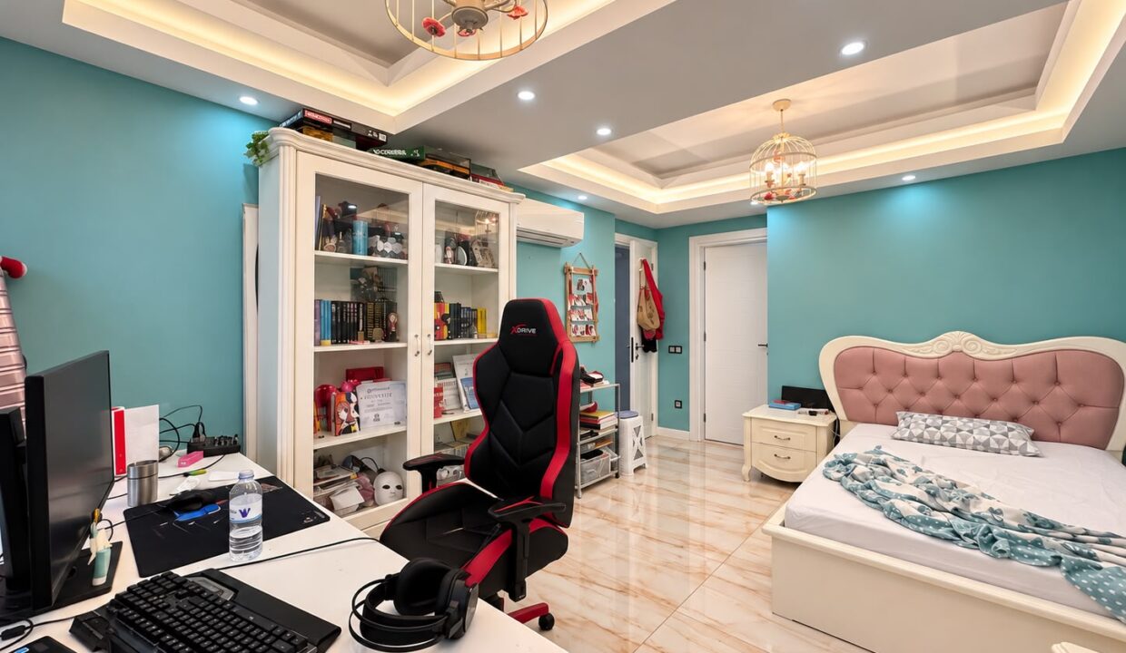 5 bed villa 19